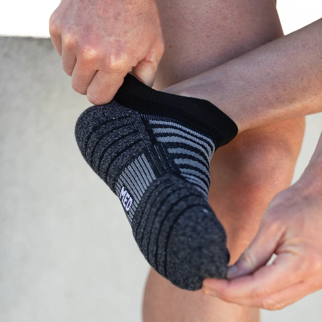 Lightfeet Performance Socks | Midweight | Ankle Length | Black - Ekiden Sports