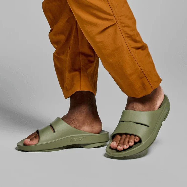 OOFOS OOahh Slide | Foliage - Ekiden Sports