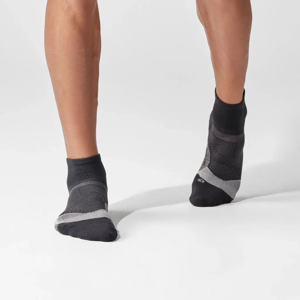 Feetures Elite | Light Cushion | Quarter Length | Black / Grey - Ekiden Sports