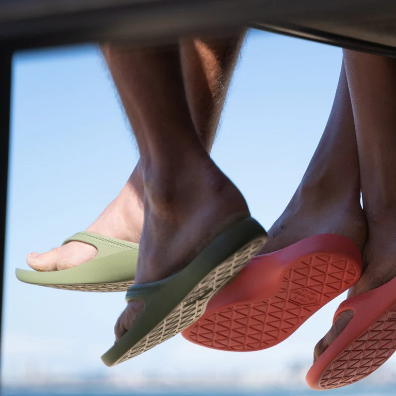 Lightfeet ReVIVE Arch Support Thongs | Khaki - Ekiden Sports