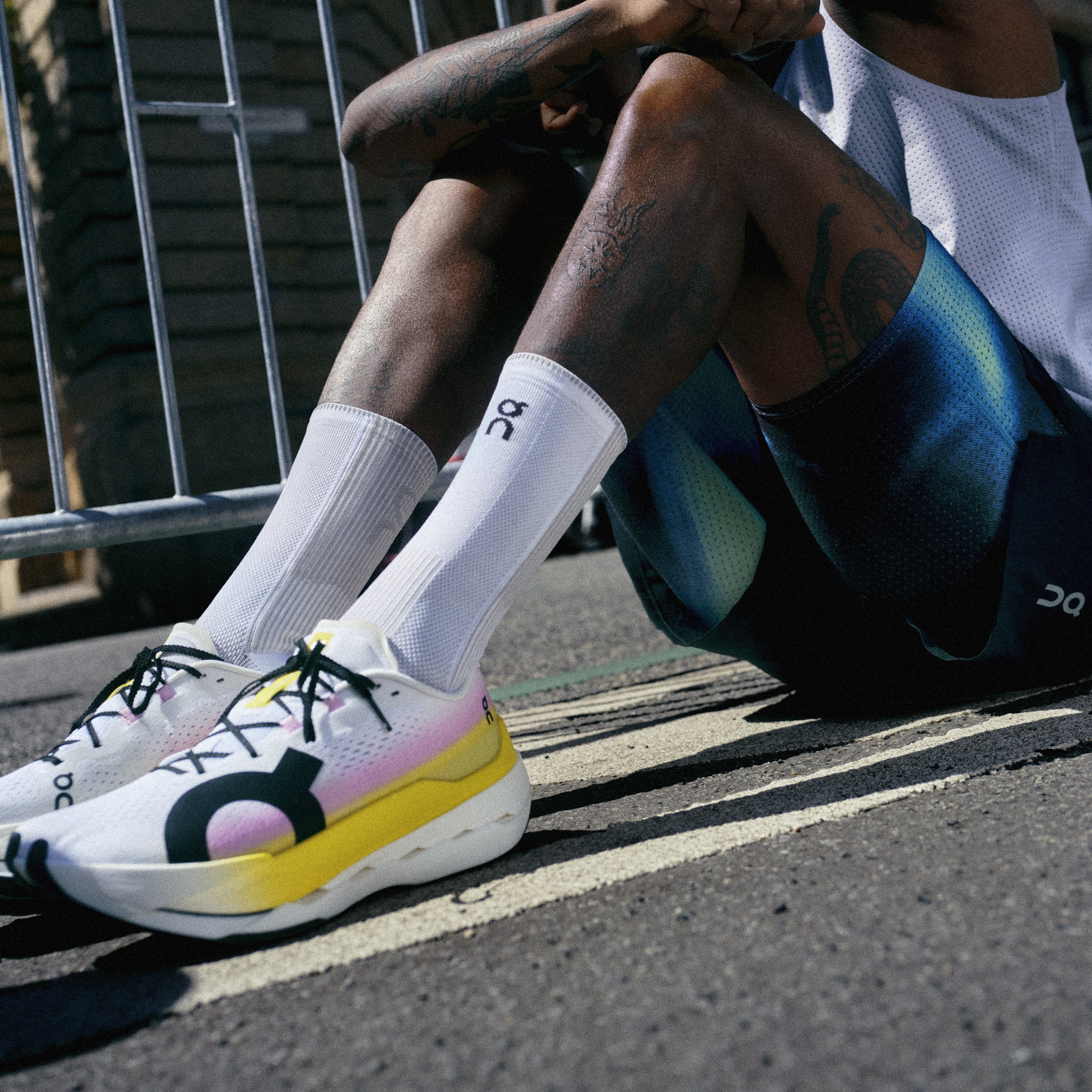 On Cloudboom Max | Lime / Raspberry | Mens - Ekiden Sports