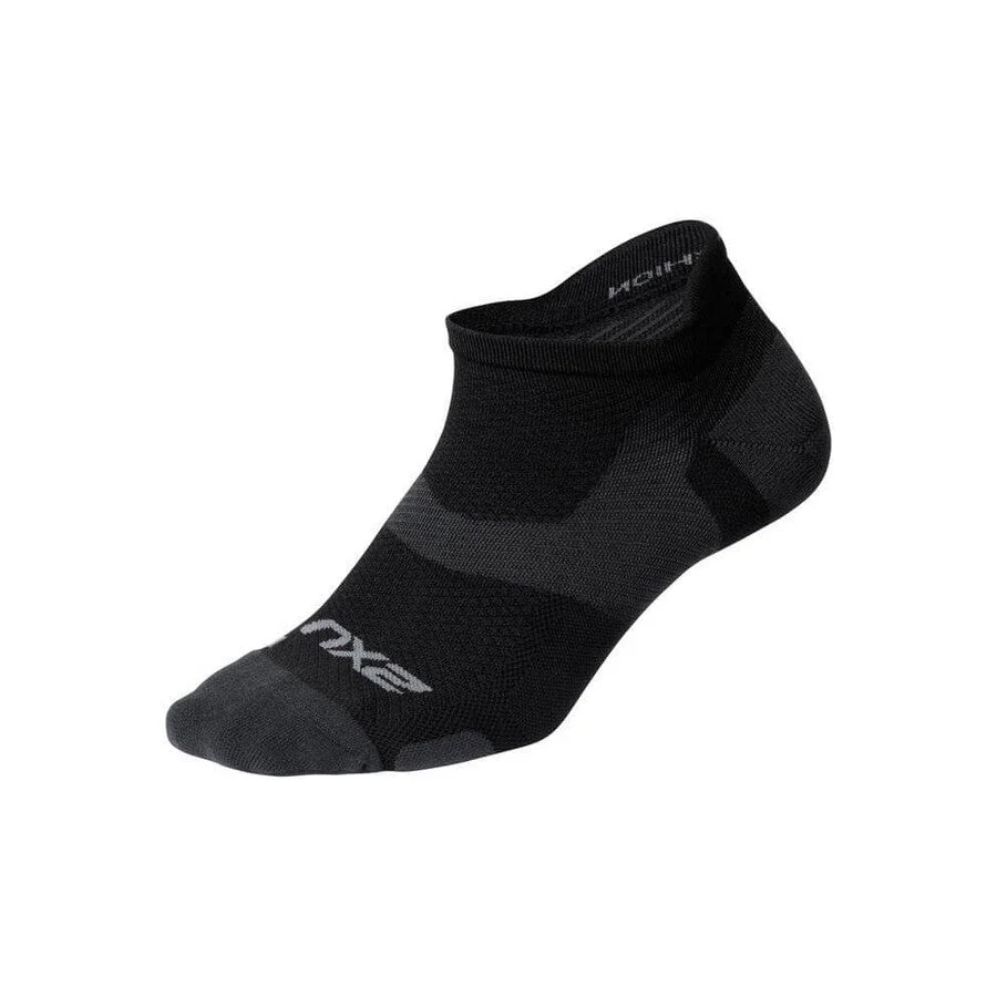 2XU Vectr Socks | Light Cushion | No Show | Black / Titanium - Ekiden Sports