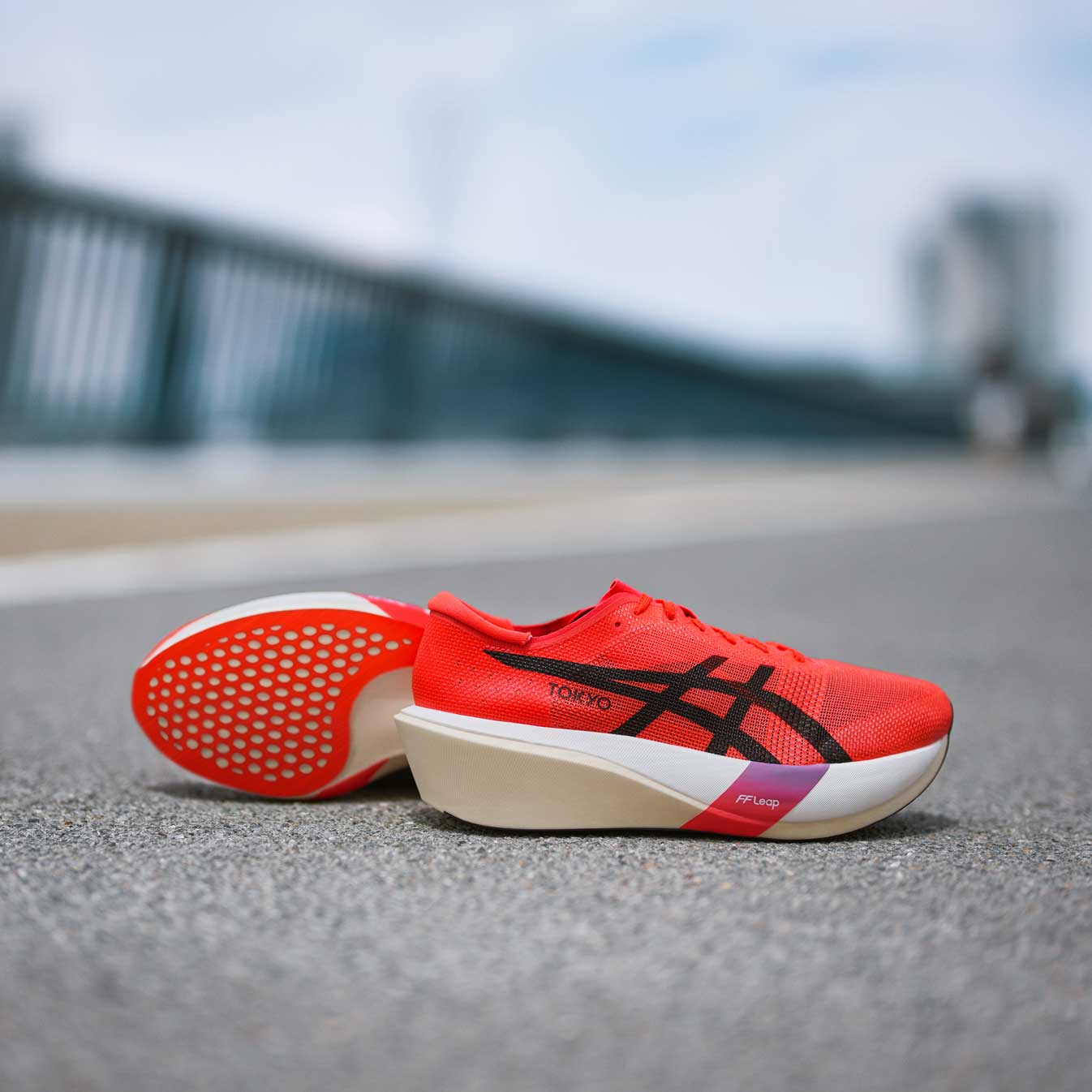Asics Metaspeed Sky Tokyo | Flash Red / Black | Unisex - Ekiden Sports