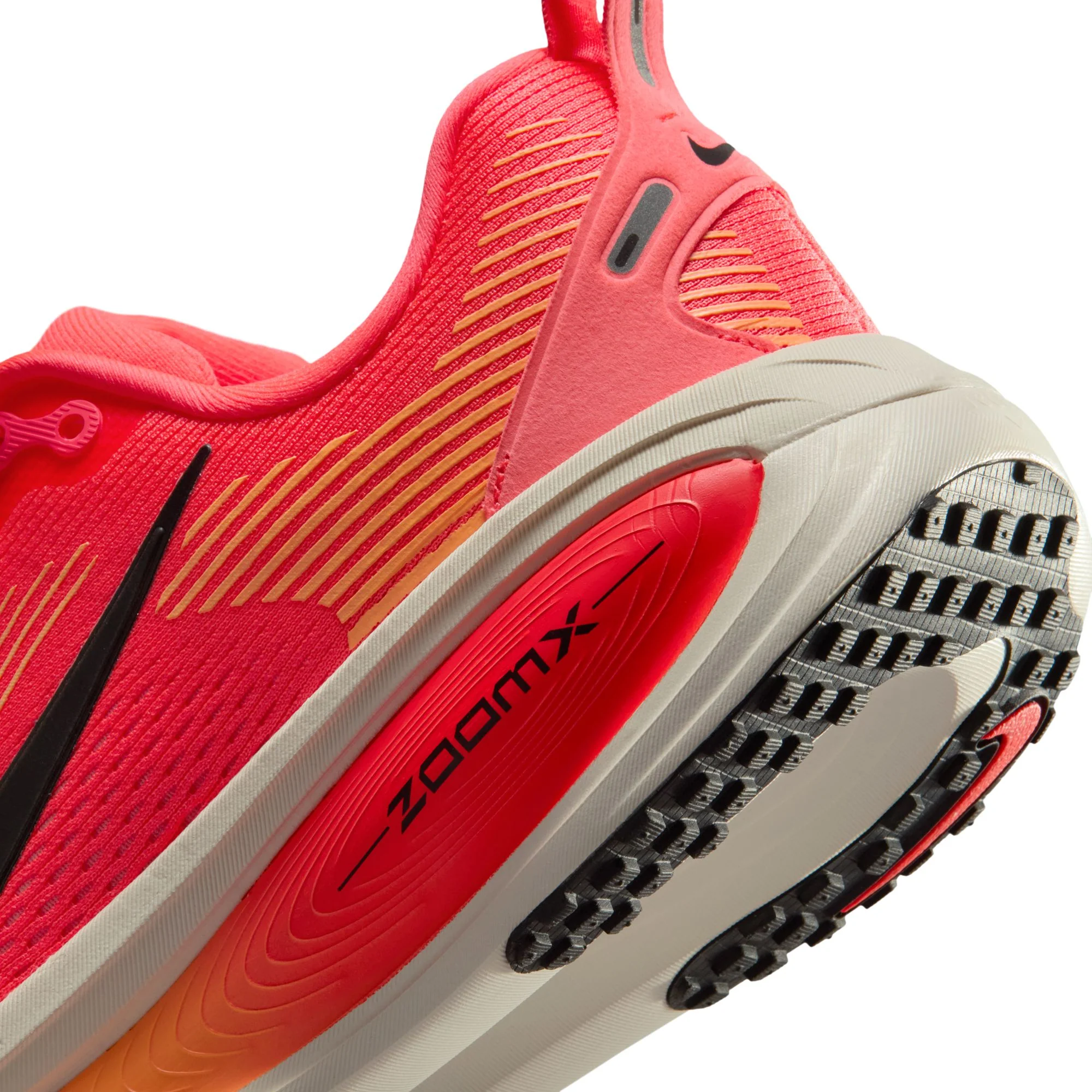 Nike Vomero 18 | Hot Lava / Black / Chalk / Orange Pulse | Womens - Ekiden Sports