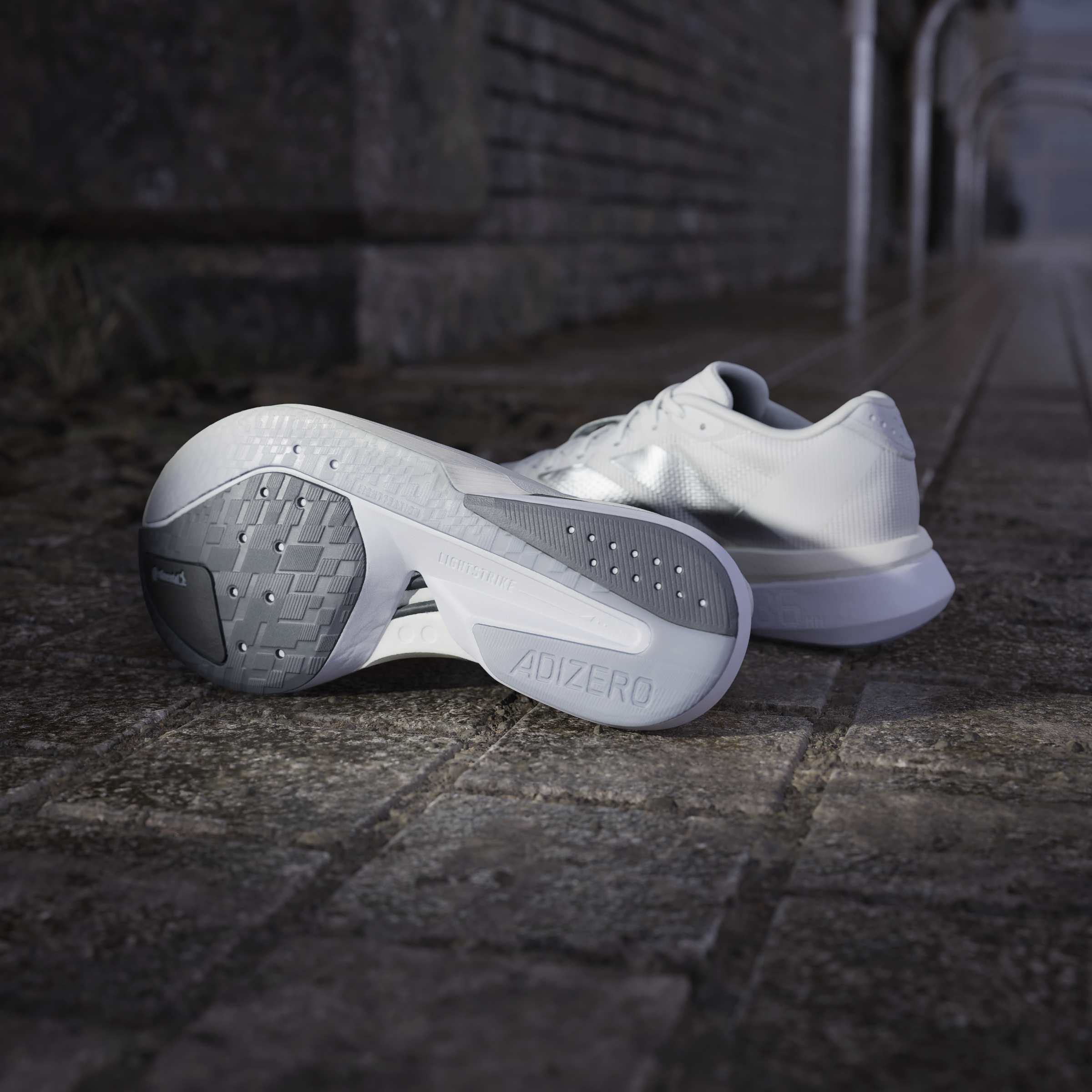 adidas Boston 13 | Cloud White / Matte Silver / Dash Grey | Womens - Ekiden Sports