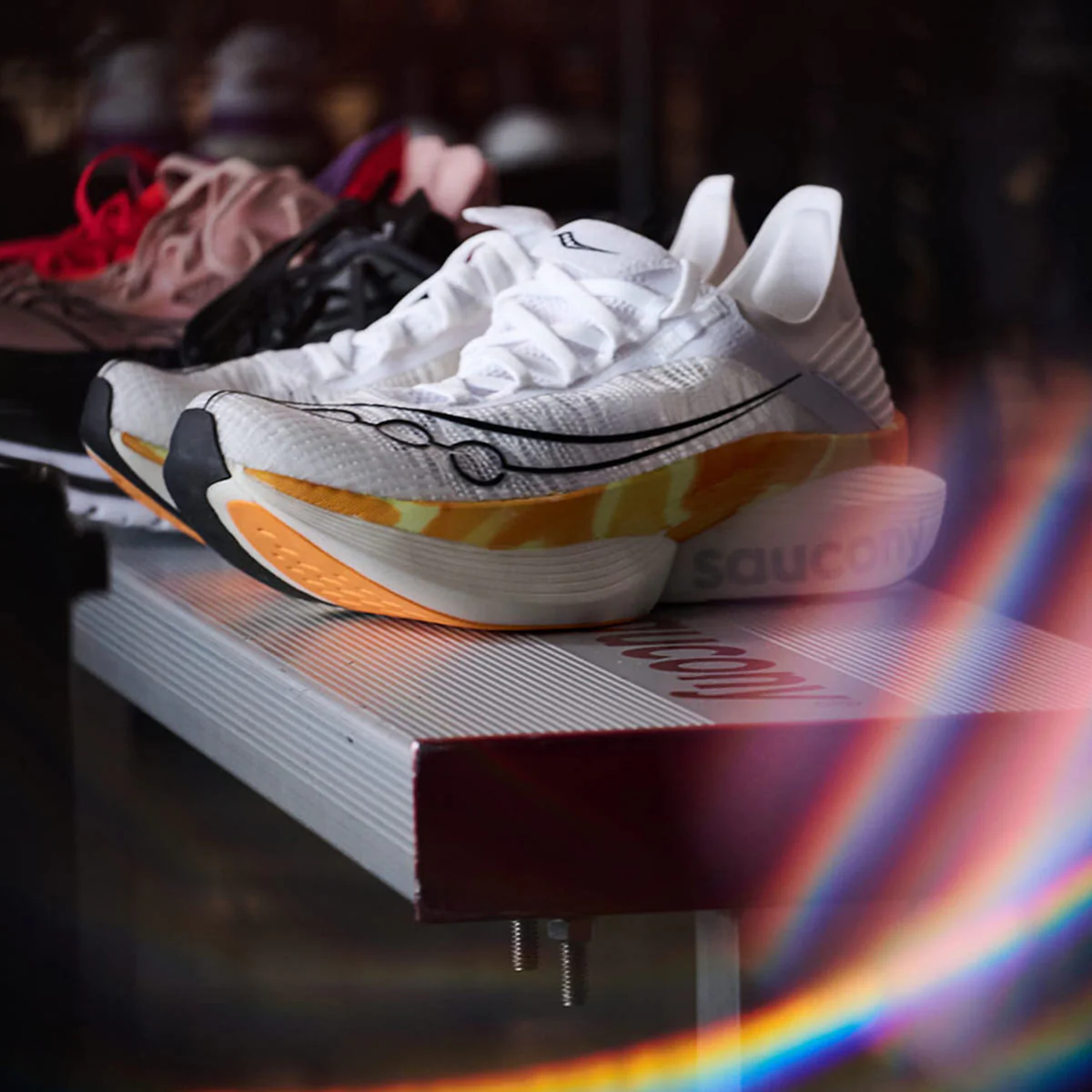 Saucony Endorphin Elite 2 | White / Peel | Unisex - Ekiden Sports